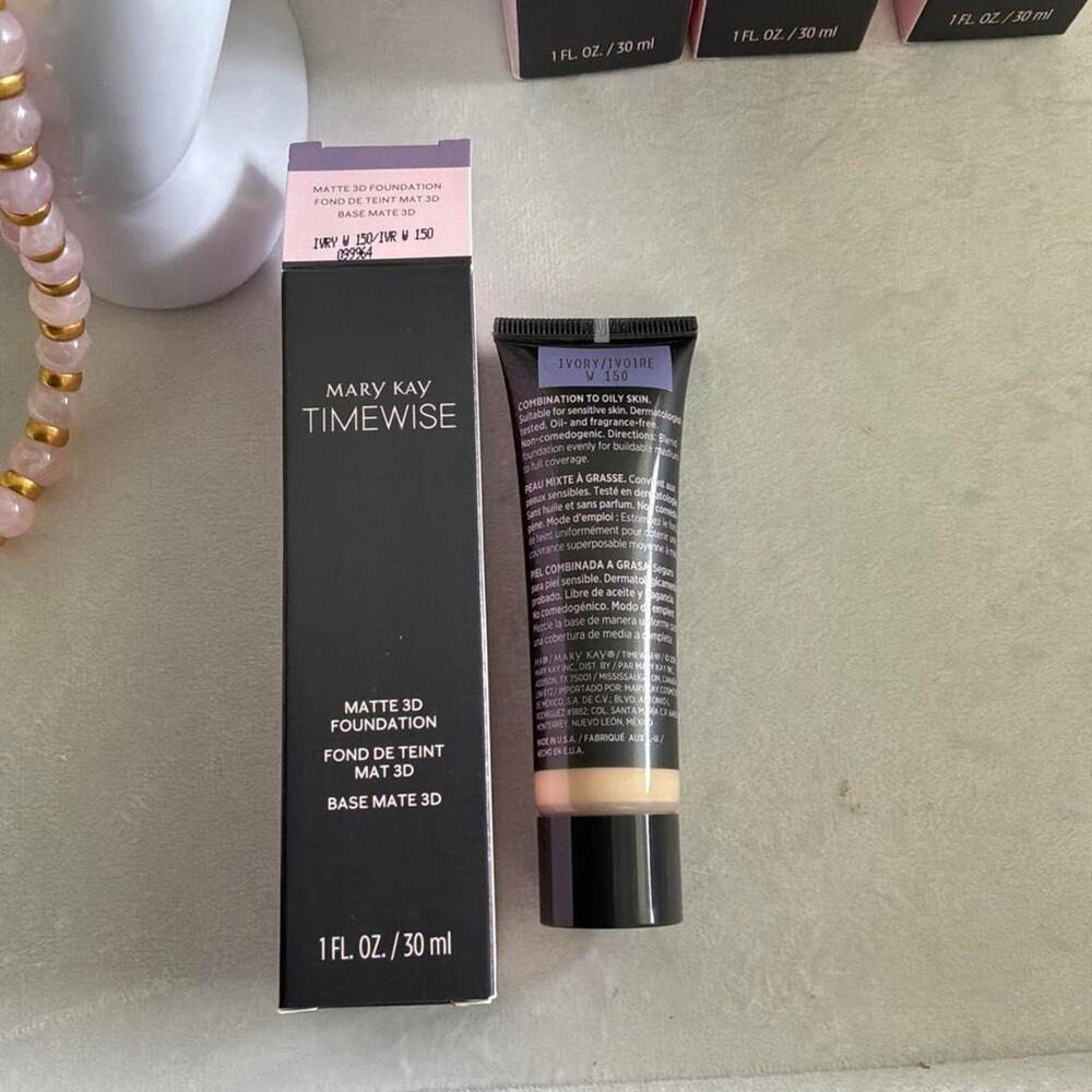 Mary Kay TimeWise Matte 3D Foundation in Ivory   Ivory W150